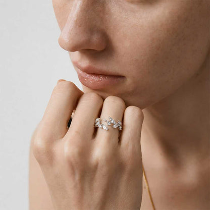 Dainty Leaf CZ Ring